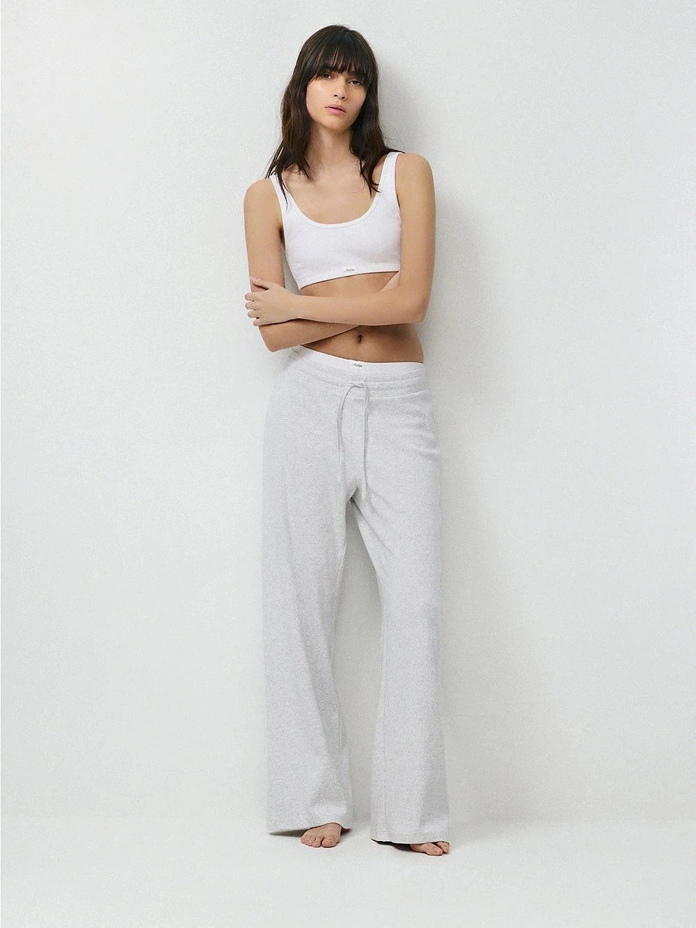 ARITZIA • HomeStretch Rib Kickback Pant mid rise wide leg lounge Medium